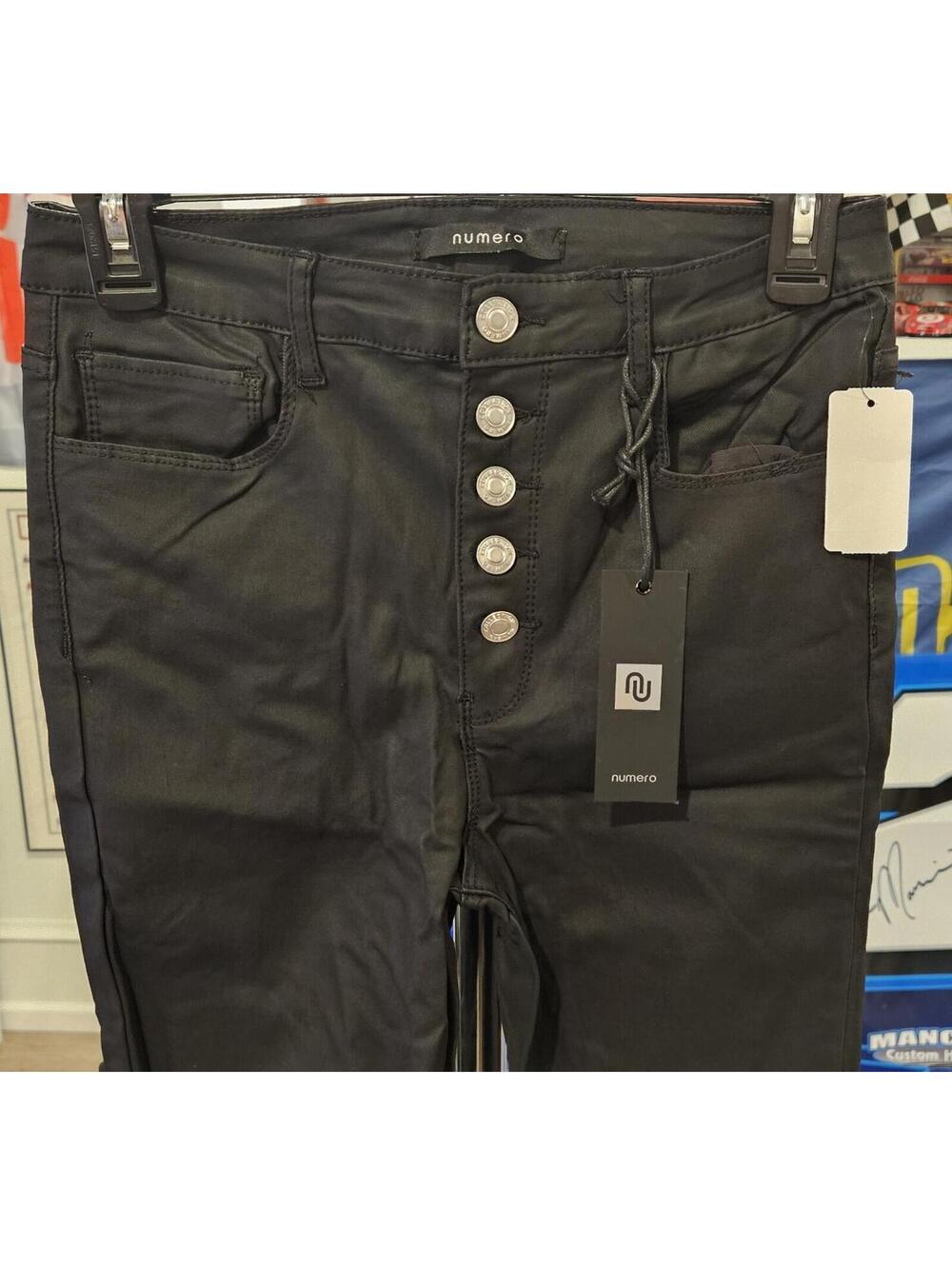 Numero Black Coated Button Front High Waisted Black Skinny Pants Size 29